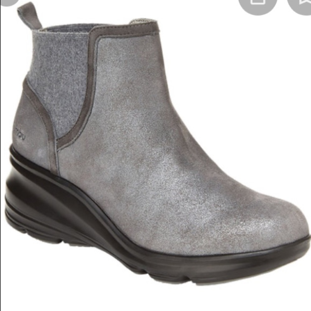 Jambu Ember Bootie